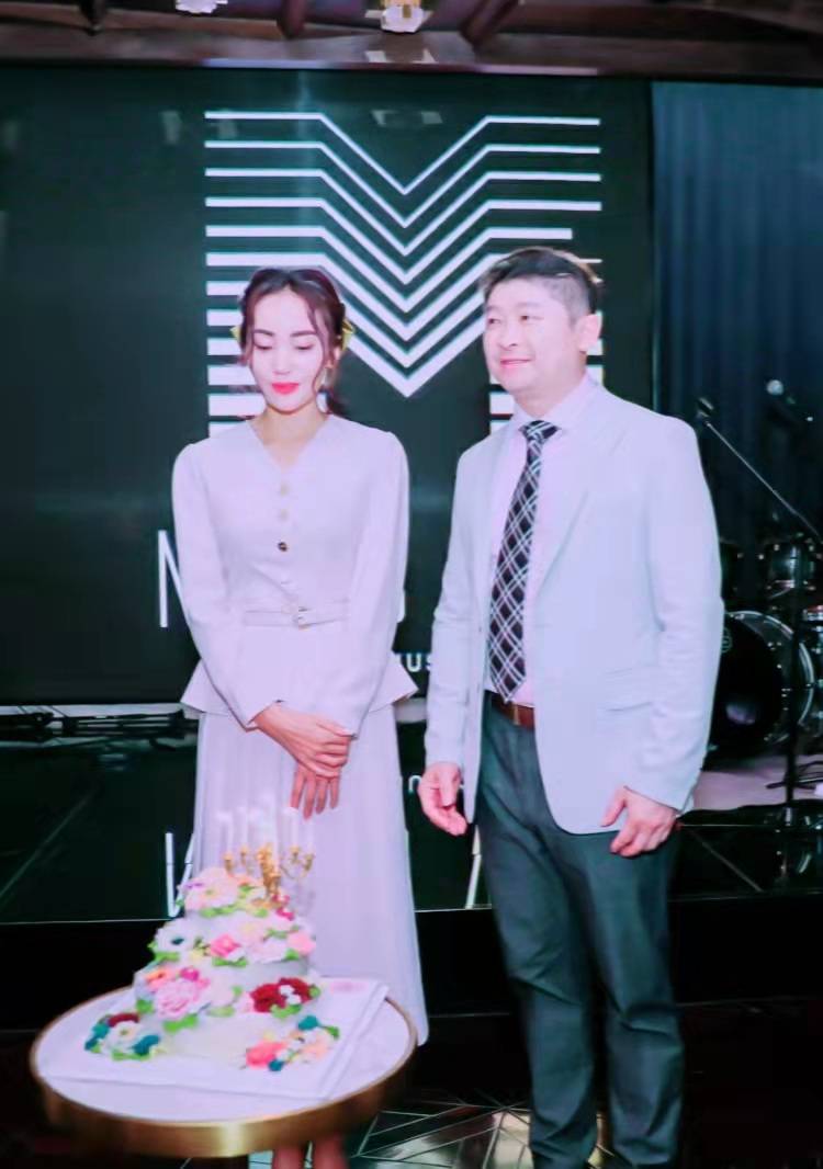 品牌秀秀演员担任最喜品牌代言人，新品发布会于上海举行