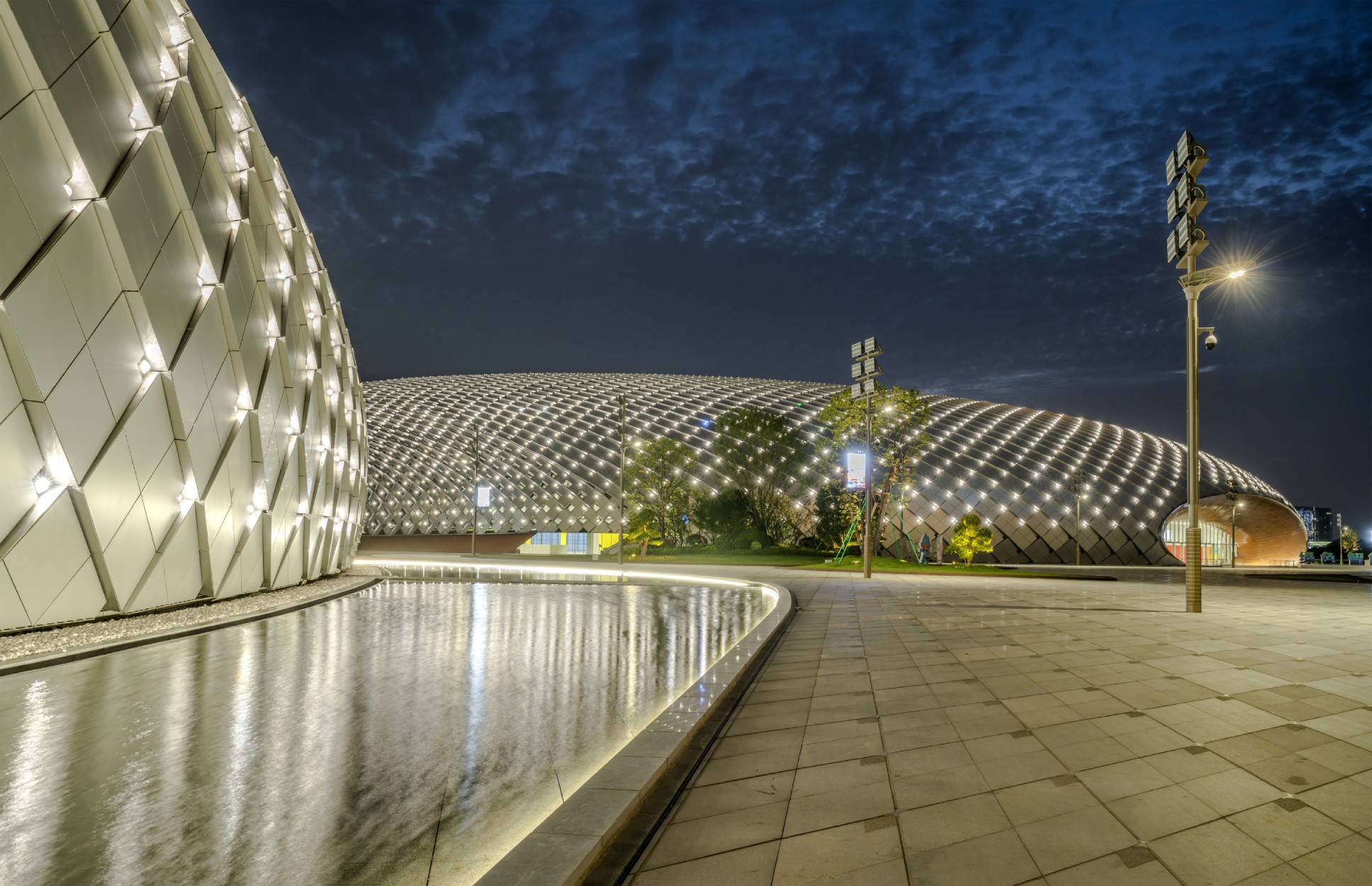 杭州亚运会奥体中心亚运三馆智慧杆项目案例详解_场馆_设计单位_功能