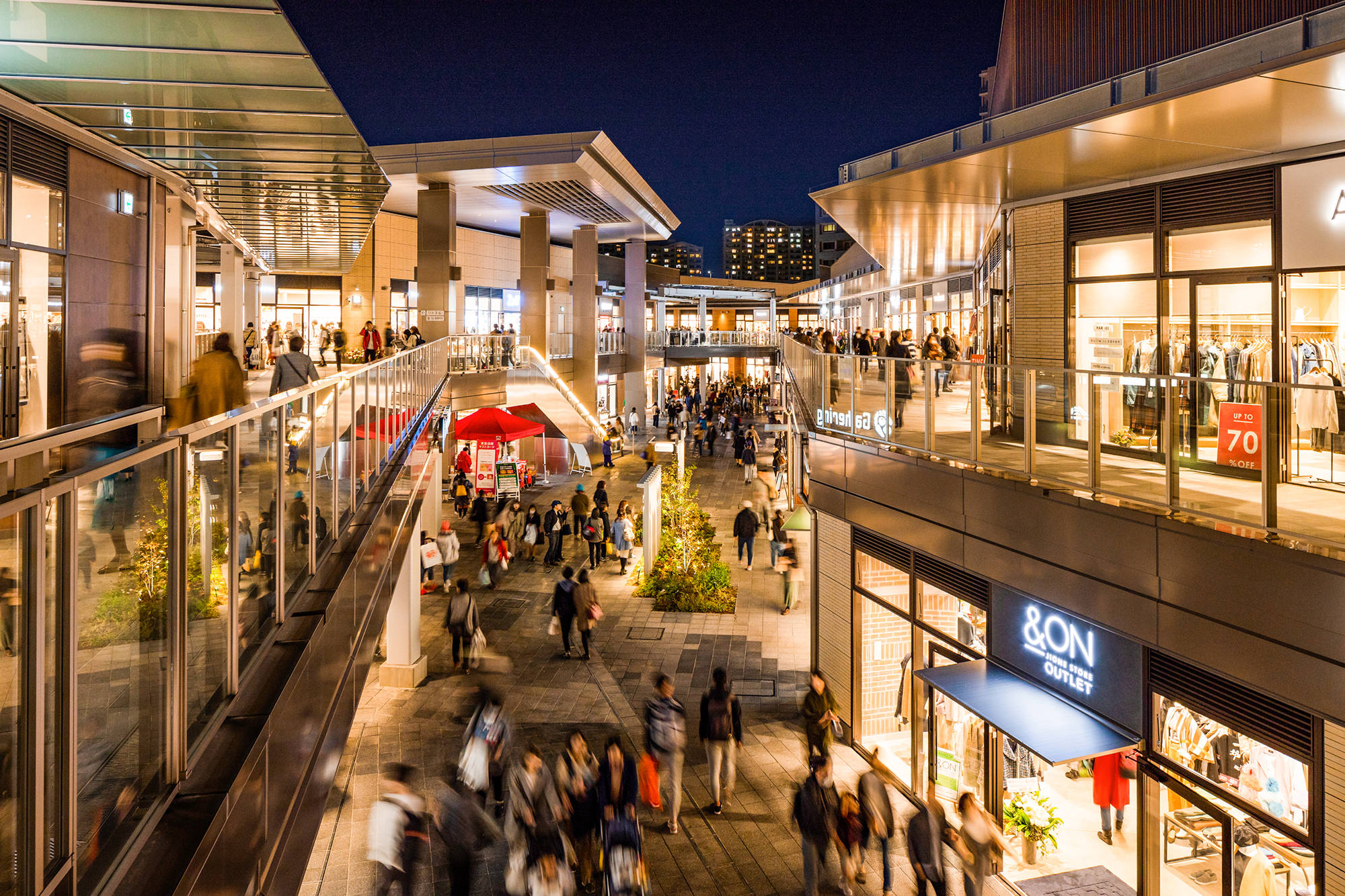 日本南町田grandberry park公园商业综合体 / laguarda.