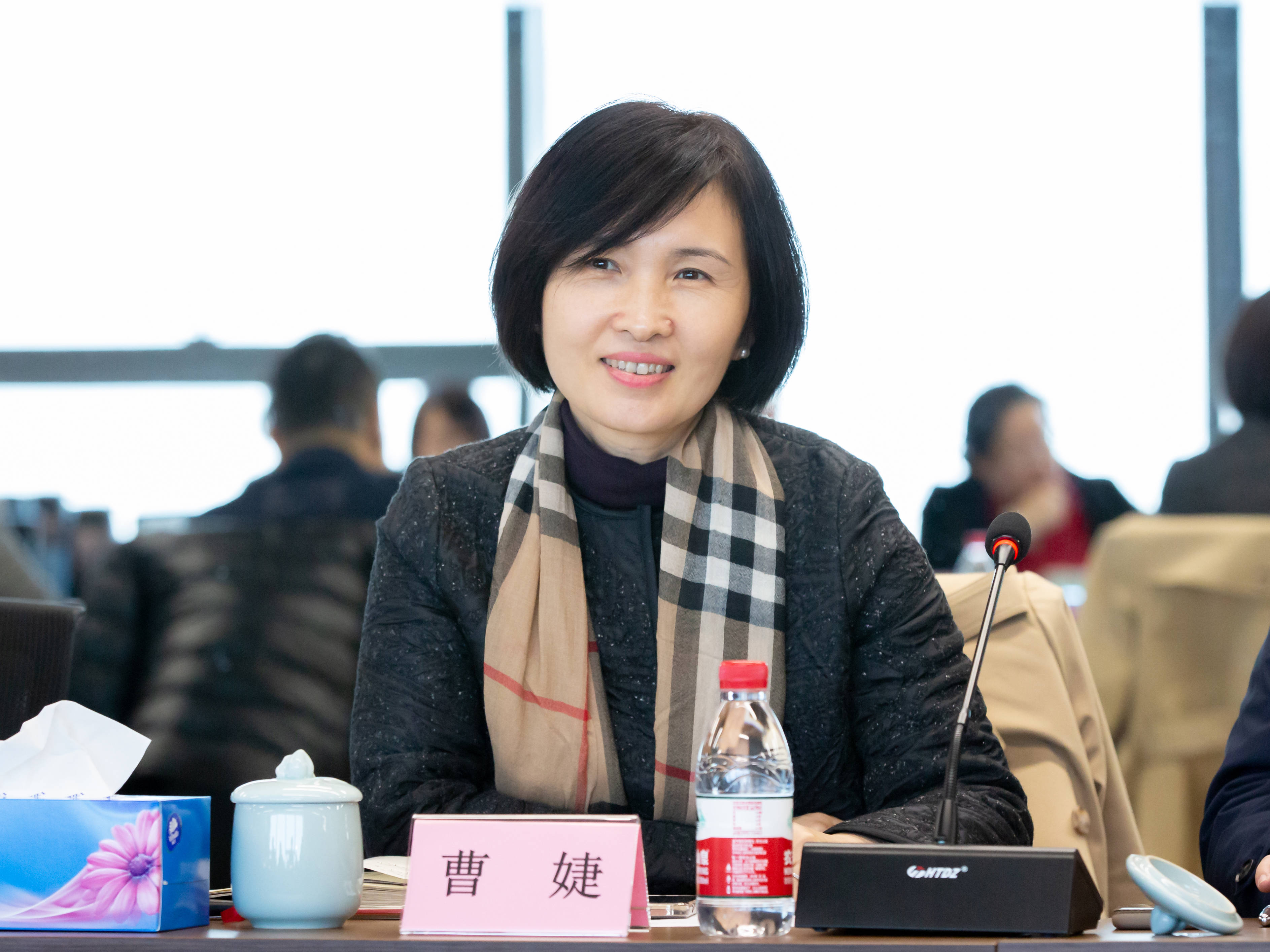 上海开放大学校长贾炜到新跃公司调研双元制特色产业学院建设工作