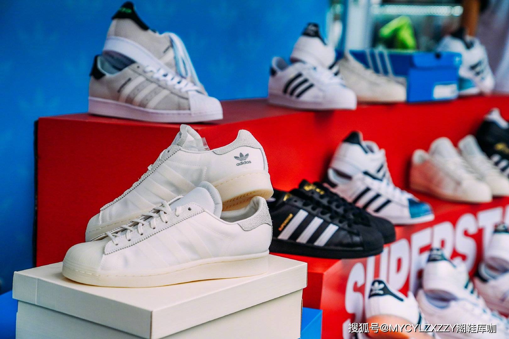 Chan陈奕迅Eason Chan x Adidas三叶草 Originals Superstar 贝壳头 FX8116