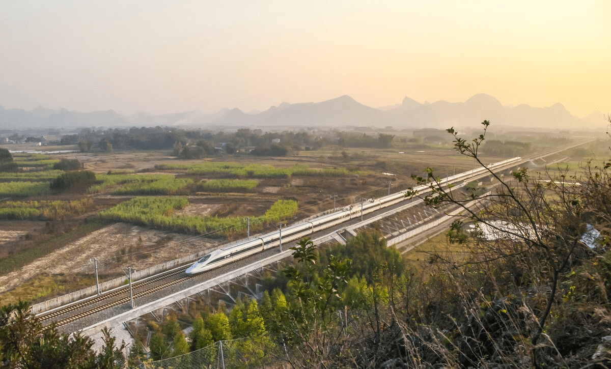 泸州至遵义高铁降为普铁不过各方应当积极争取建设快速铁路