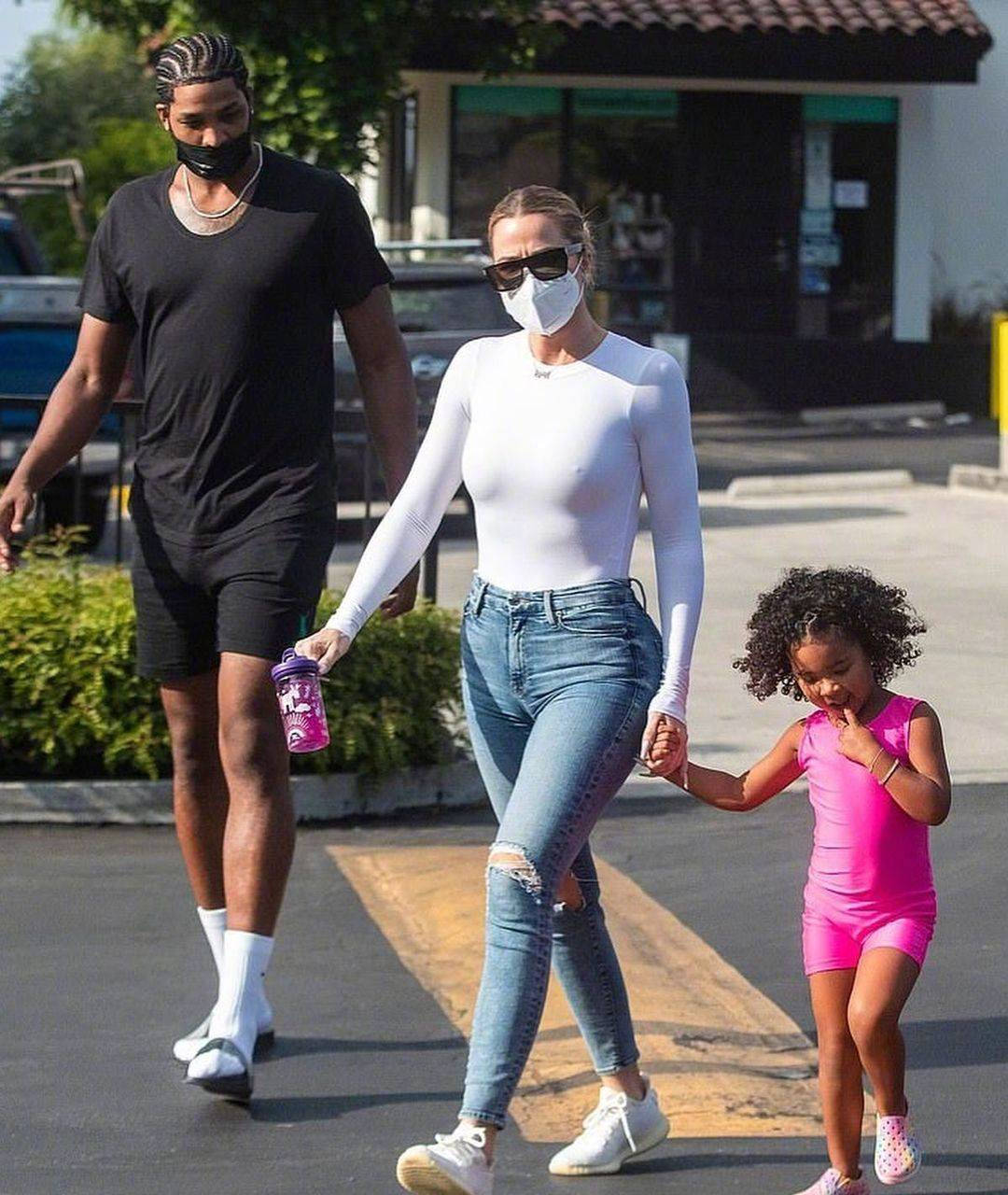 球星汤普森承认出轨有私生子 发文向科勒卡戴珊道歉