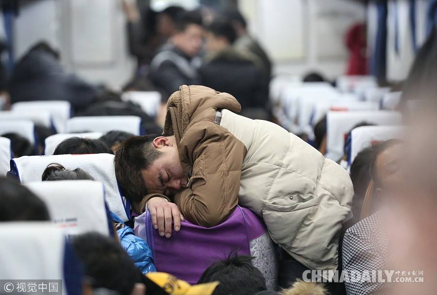 图忆|2022“春运”开启:总有种牵挂让人泪流满面-搜狐大视野-搜狐新闻