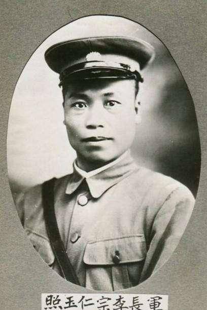 洞天春饭店故事之八李宗仁为洞天春酒楼翘起大拇指