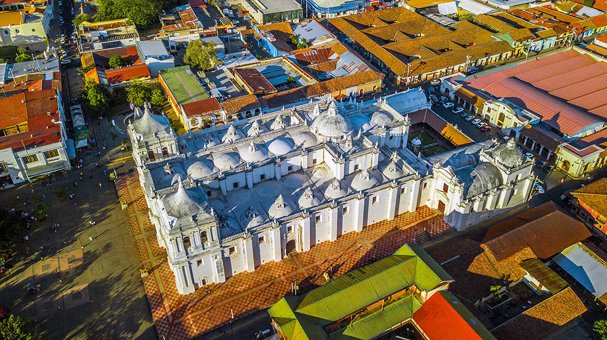 教堂|被火山喷发摧毁的尼加拉瓜古城，搬迁新址后，成为了两处世界遗产