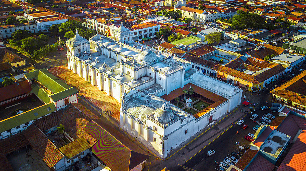 教堂|被火山喷发摧毁的尼加拉瓜古城，搬迁新址后，成为了两处世界遗产