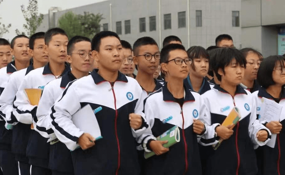 沙河市实验中学