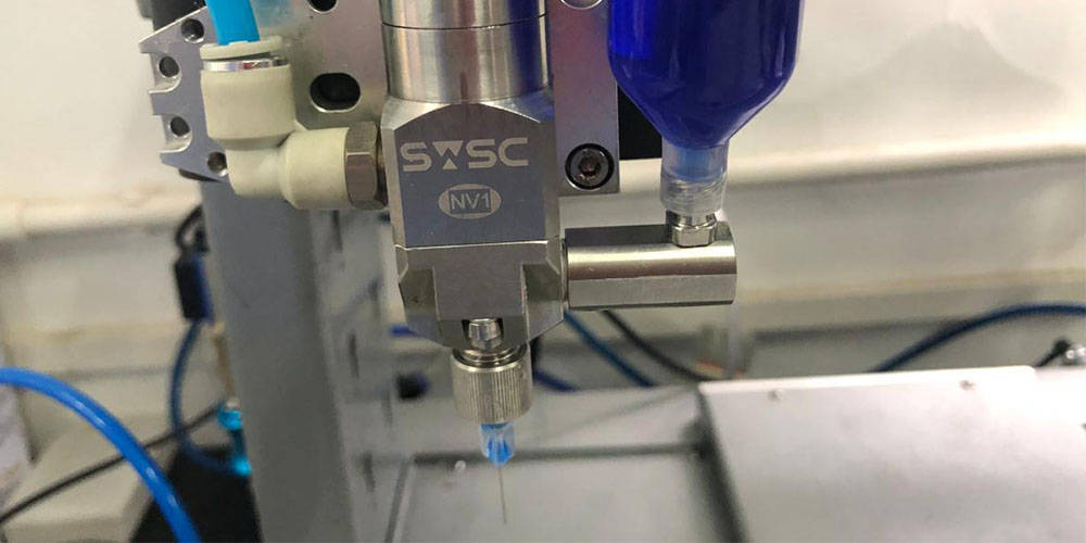 顶针式点胶阀综合选型指南_撞针_运动_精密