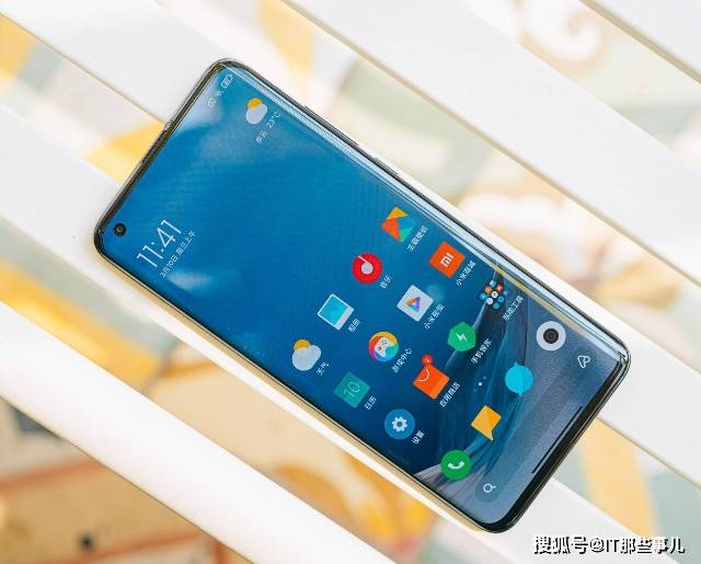 全系|到手2069元 无线充电和1亿像素 骁龙870旗舰开启清仓模式