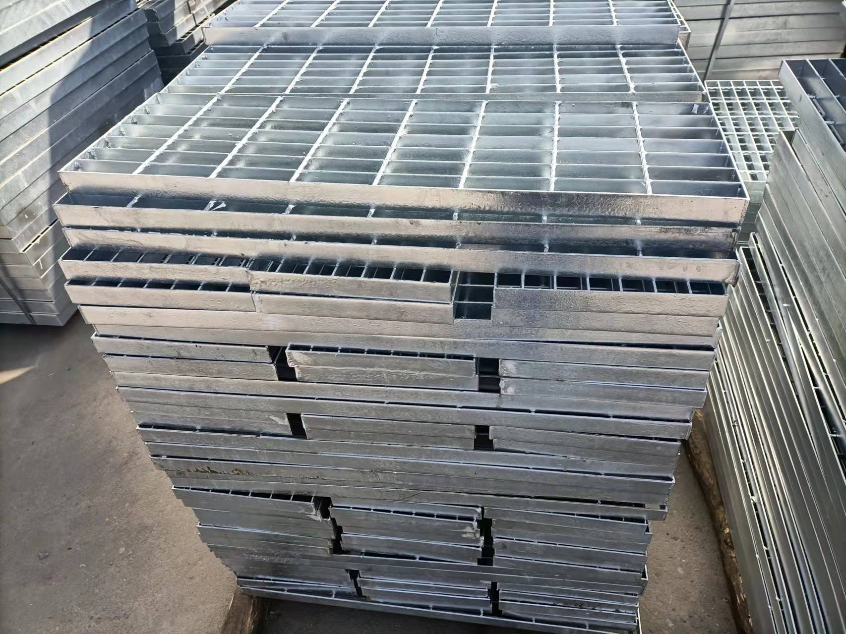 热镀锌钢结构踏步板a同安a热镀锌钢结构踏步板振邦规格制造_树枝_条件