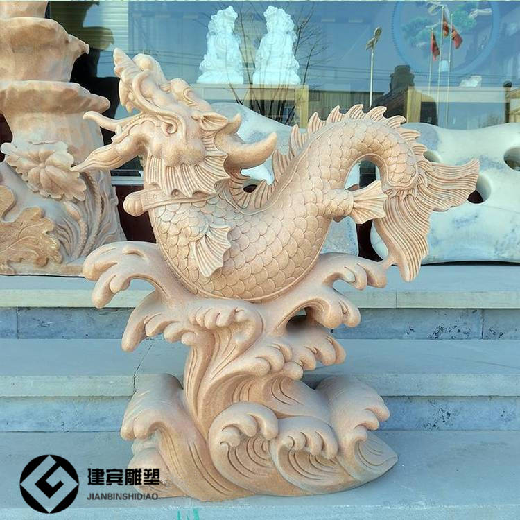 石雕龙头鱼雕塑的象征意义讲解