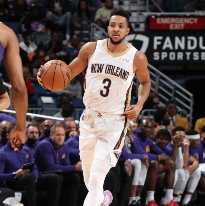 原创拉湖人一把布克278麦科勒姆219难救主悍将完美代替保罗