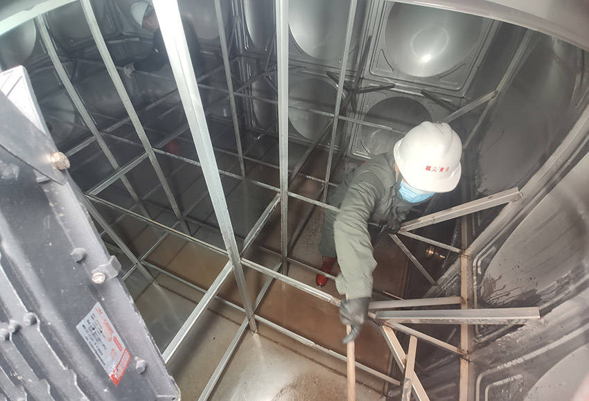 物业找专业公司清洗生活水箱葛天清洗定制不锈钢水箱清洗报价