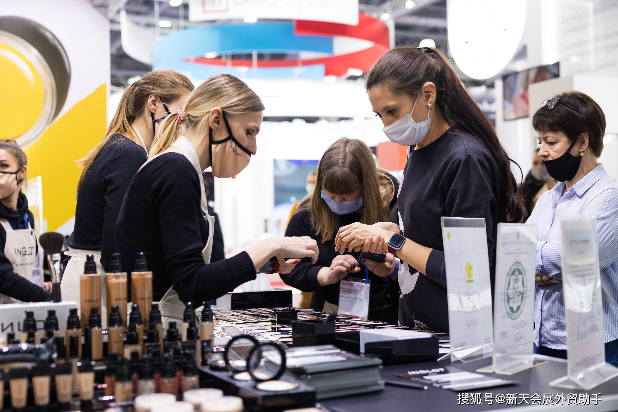 什么俄罗斯美容展观察：脸上爆皮有什么解决办法吗？