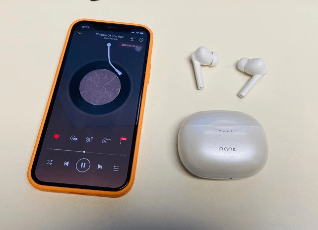 哪款蓝牙耳机适合跑步的时候用?四款音质超棒的蓝牙耳机推荐