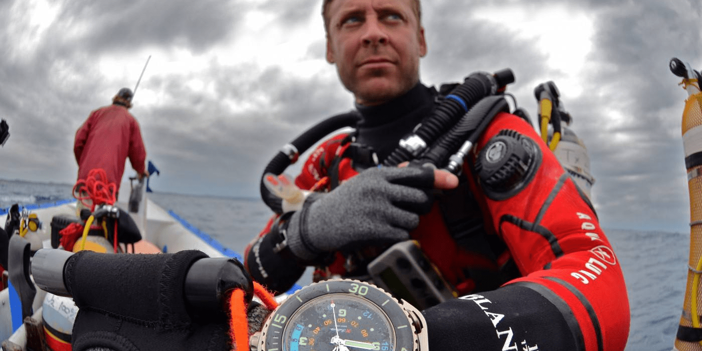 �汦����Ǳ�������������