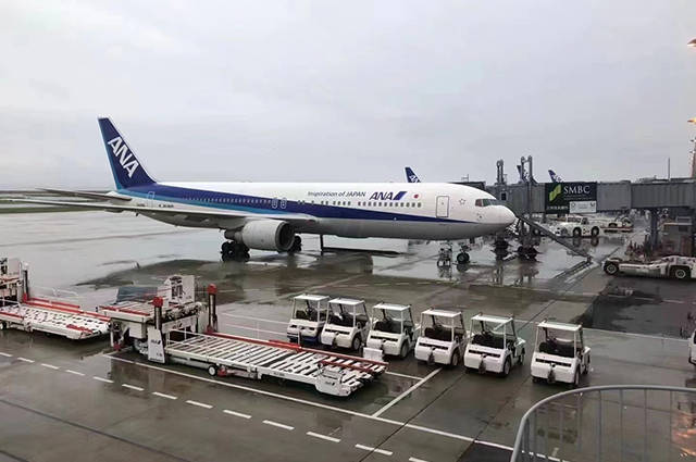 香港机场重推del新德里mji的黎波里