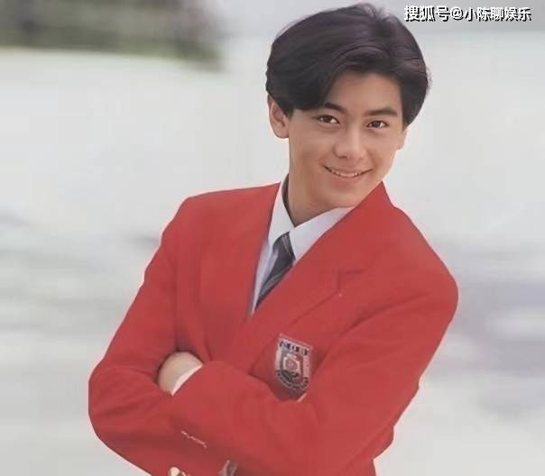 在1992年,林志颖参演了他的第一部电影《逃学外传》.