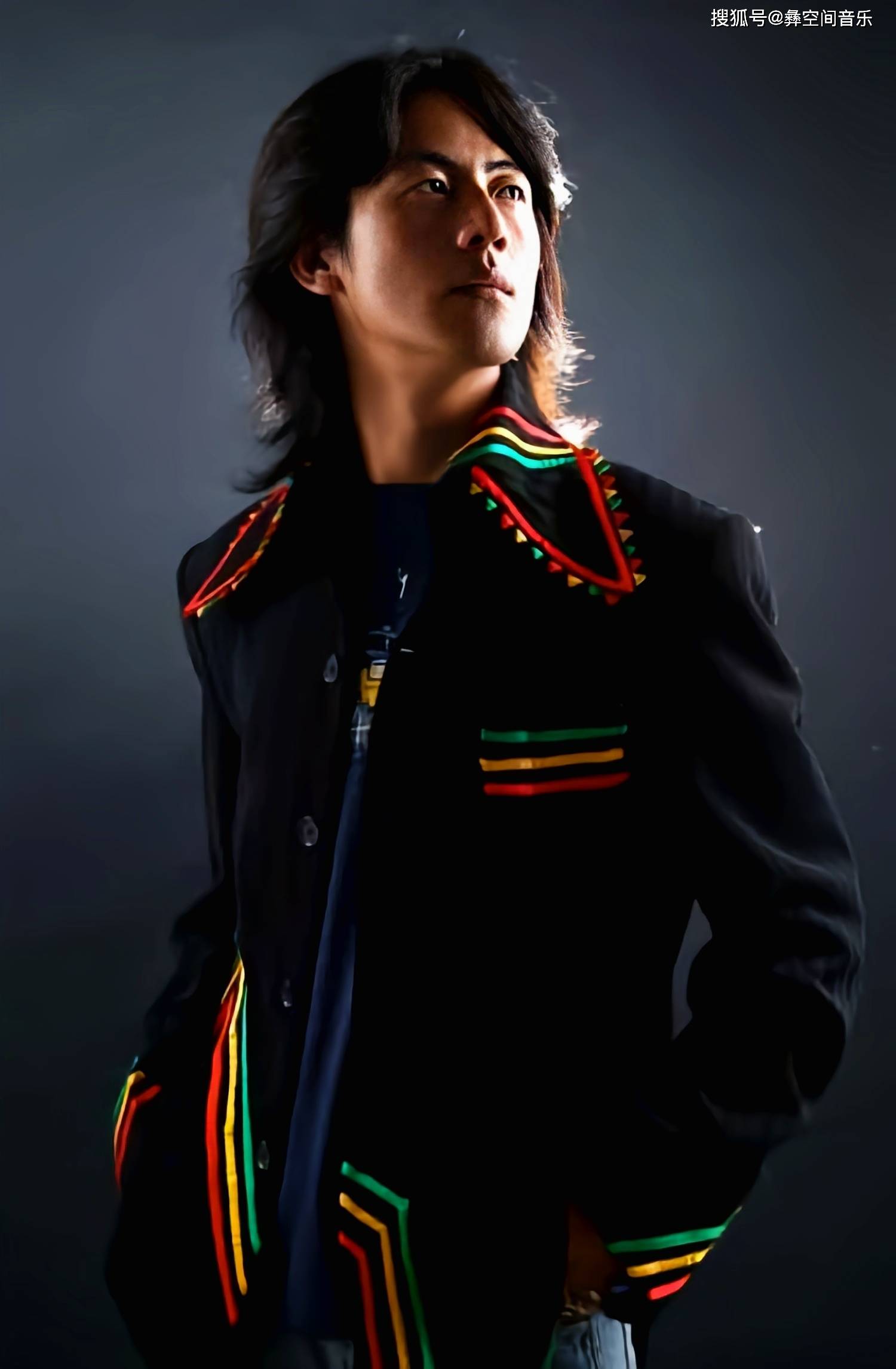 著名彝族乐队西部猎人组合