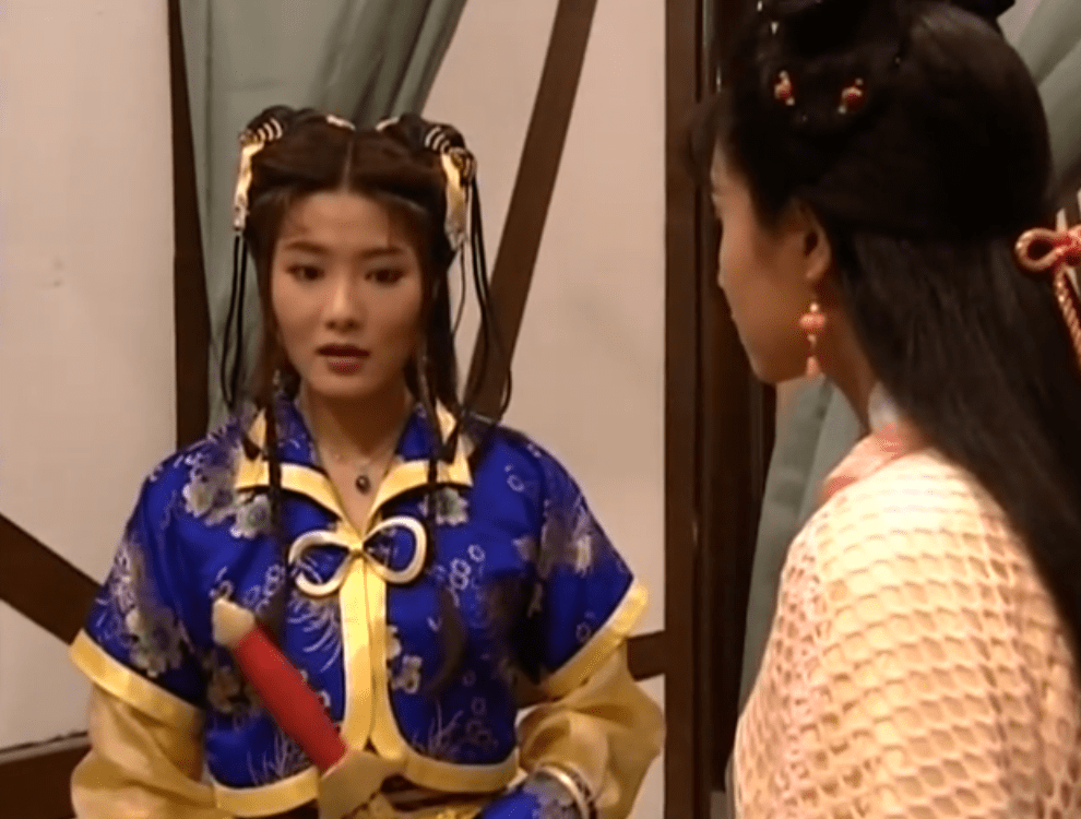 霹雳菩萨阿舍那些奇怪的衣服