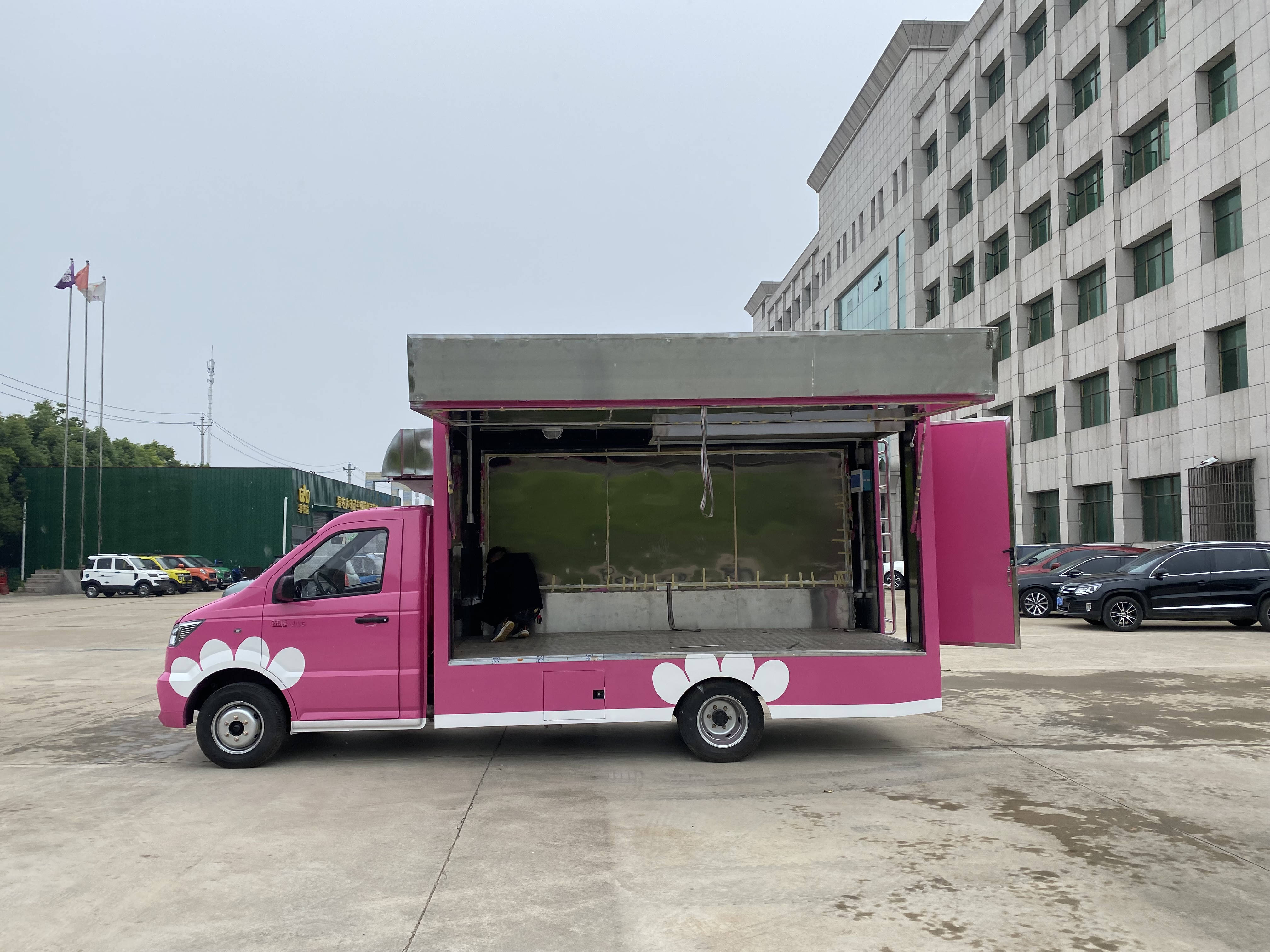 凯马流动餐车 流动冷饮小吃车 摆摊售卖车