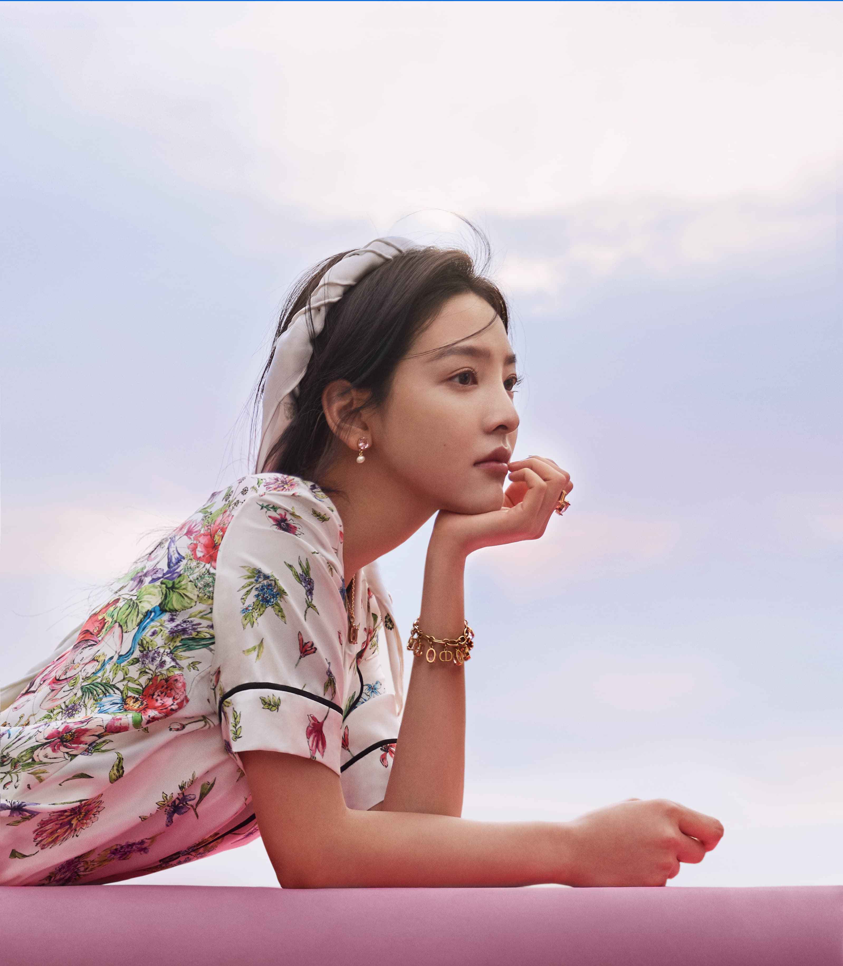 哪个女人会抗拒这样的甜蜜章若楠林允告诉你520该送什么