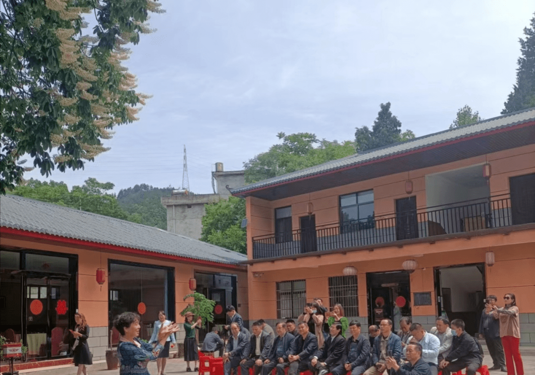 中國夢:七葉樹下遐思_寺廟_生態餐廳_觀音堂村