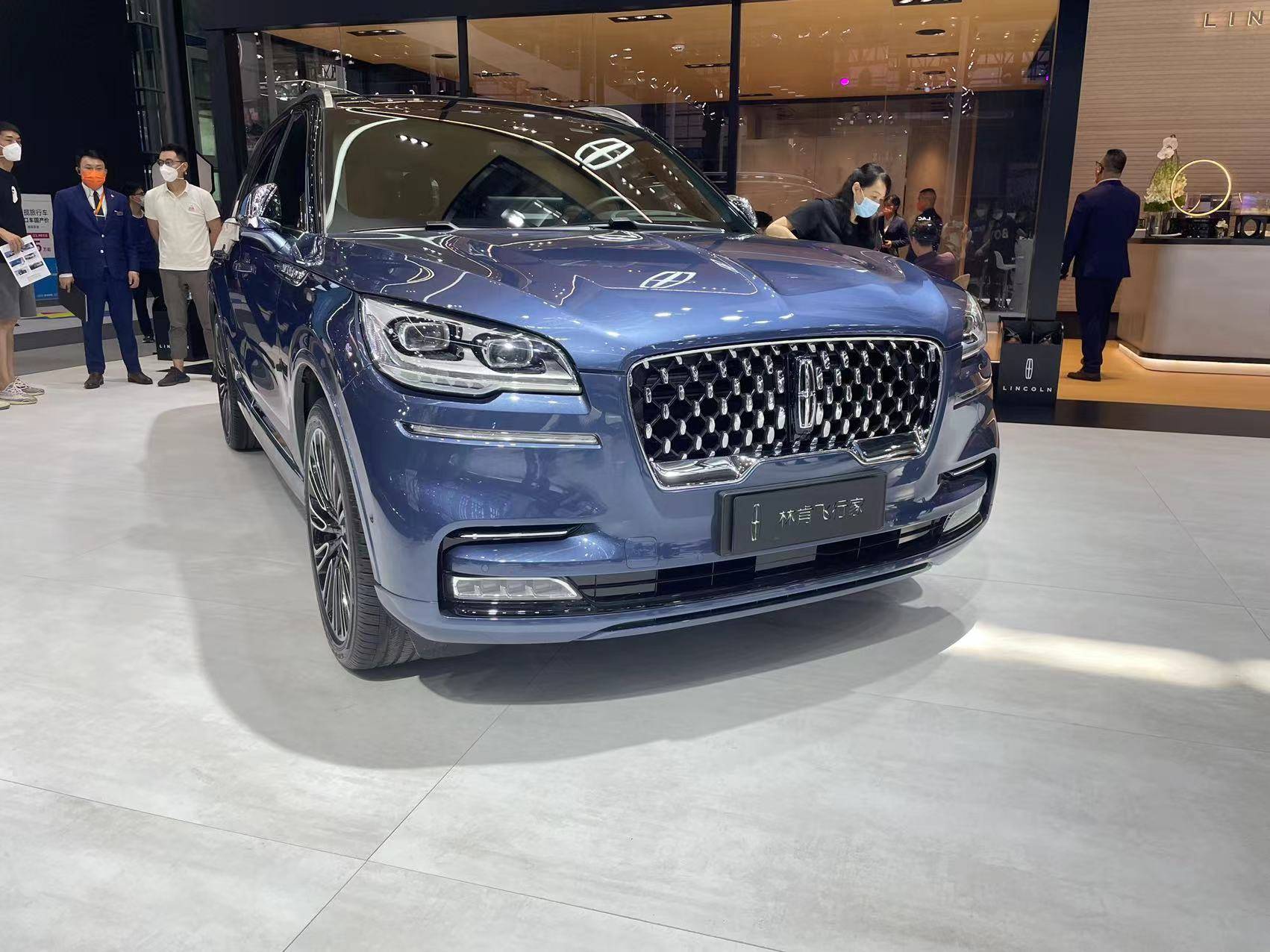 新款林肯飞行家车展实拍舒适度提升配六缸发动机6038万元起售