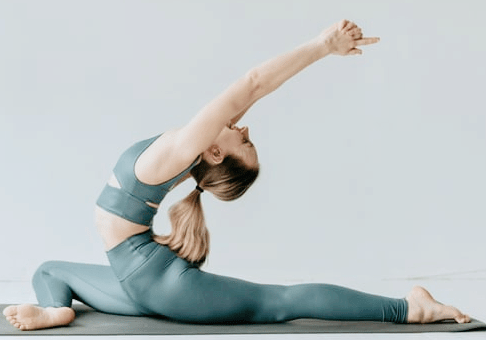 瑜伽最流行的开臀姿势鸽子式6种变式 从初学到高级都可以的伸展