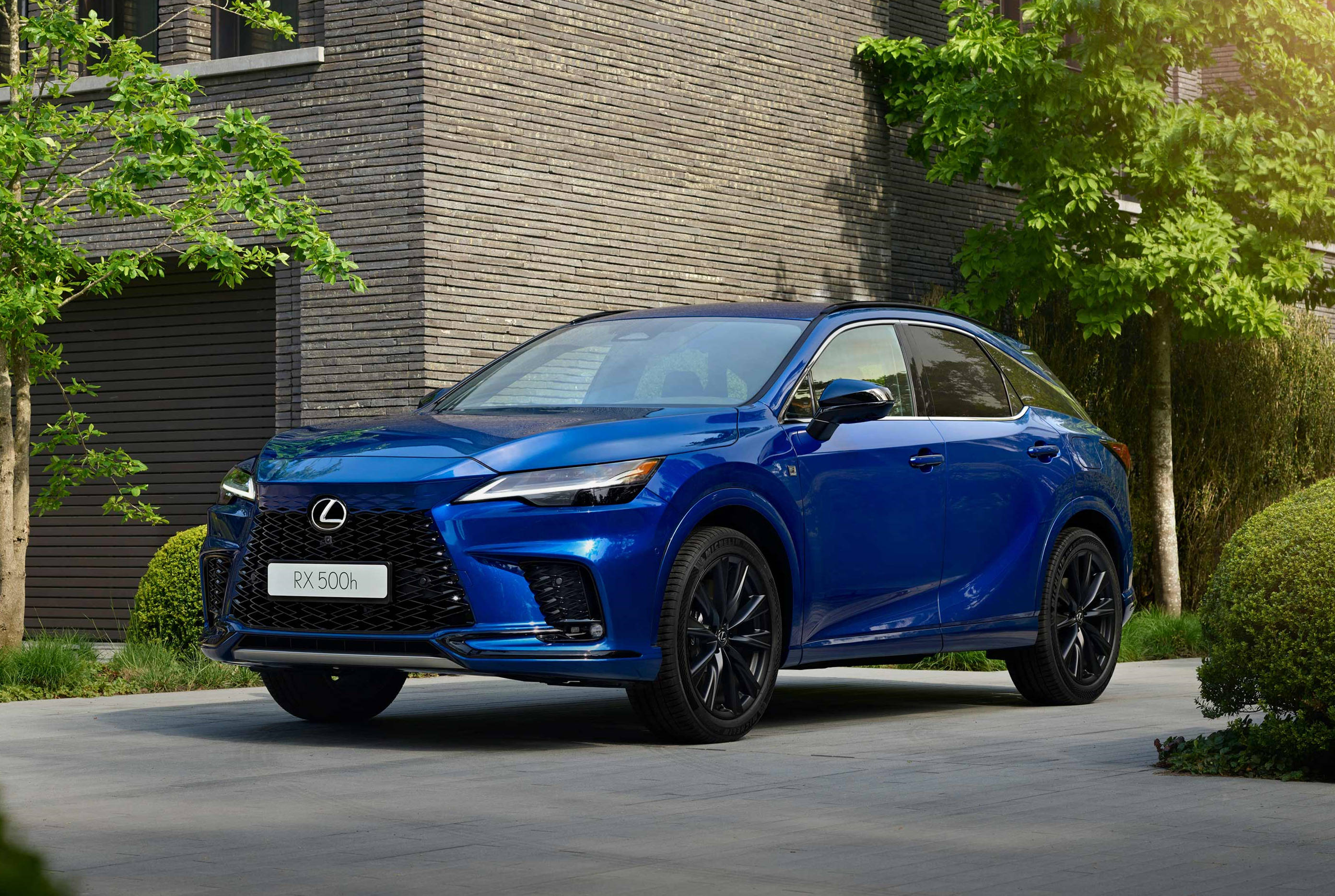 全新雷克萨斯rx正式首发,外观轮廓变化不大_搜狐汽车_搜狐网