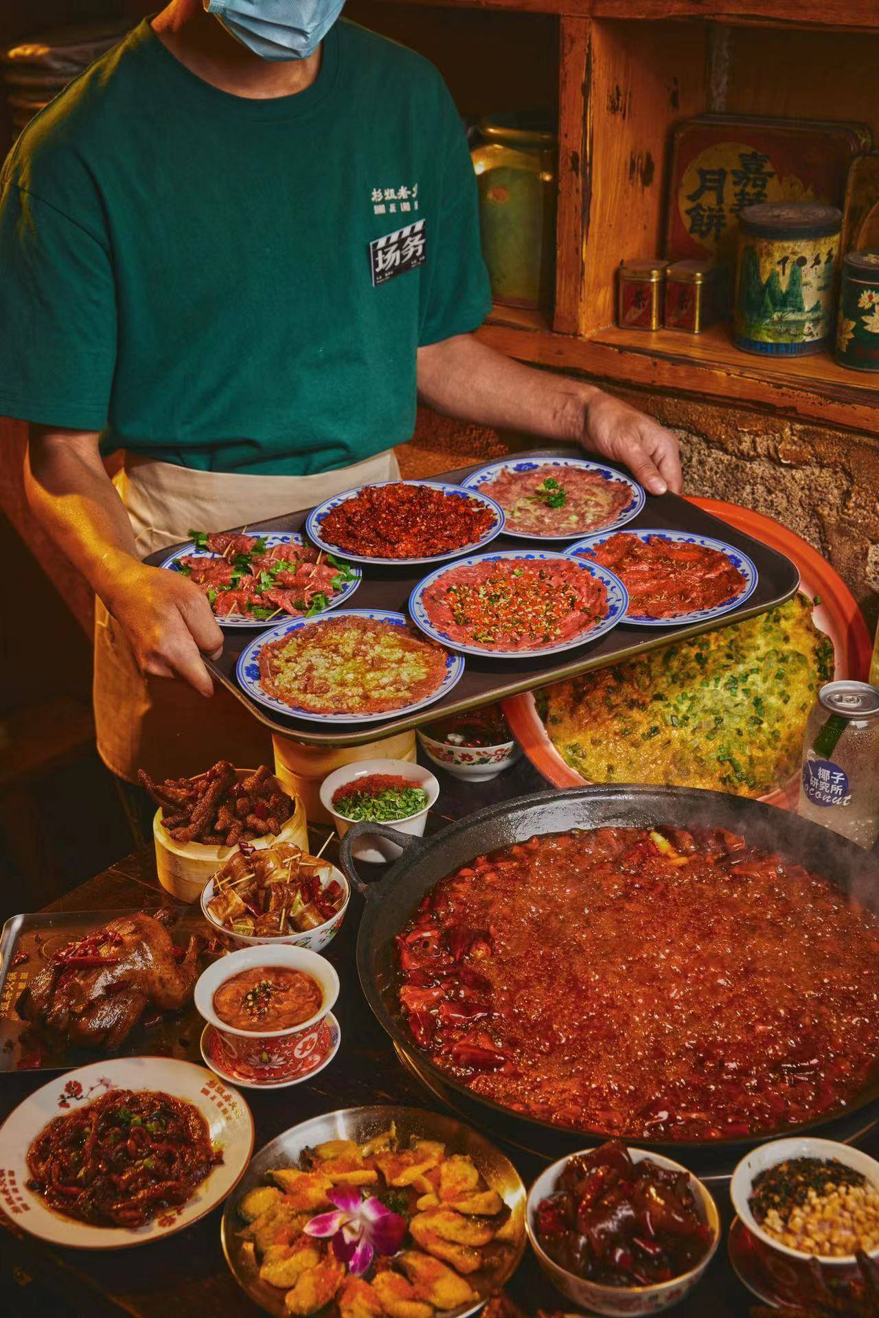 临潼火锅排行_西安临潼正规戒网瘾的机构的位置-军事化戒网瘾学校地址-全封闭式戒...(2)