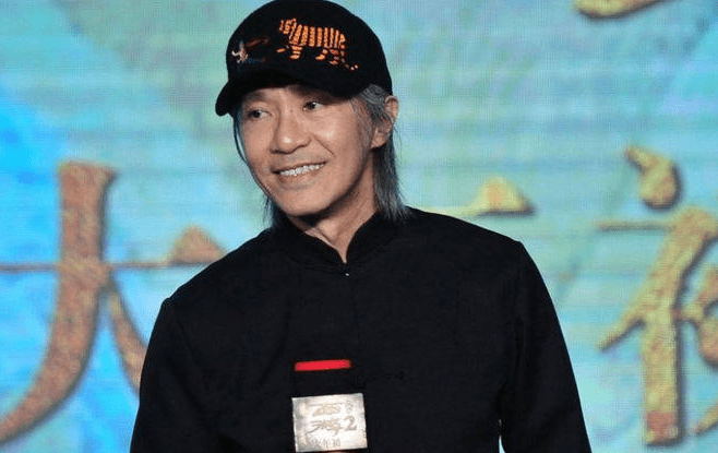 惨遭周星驰嫌弃，用了一次不会再用，现自导自演票房上亿 
