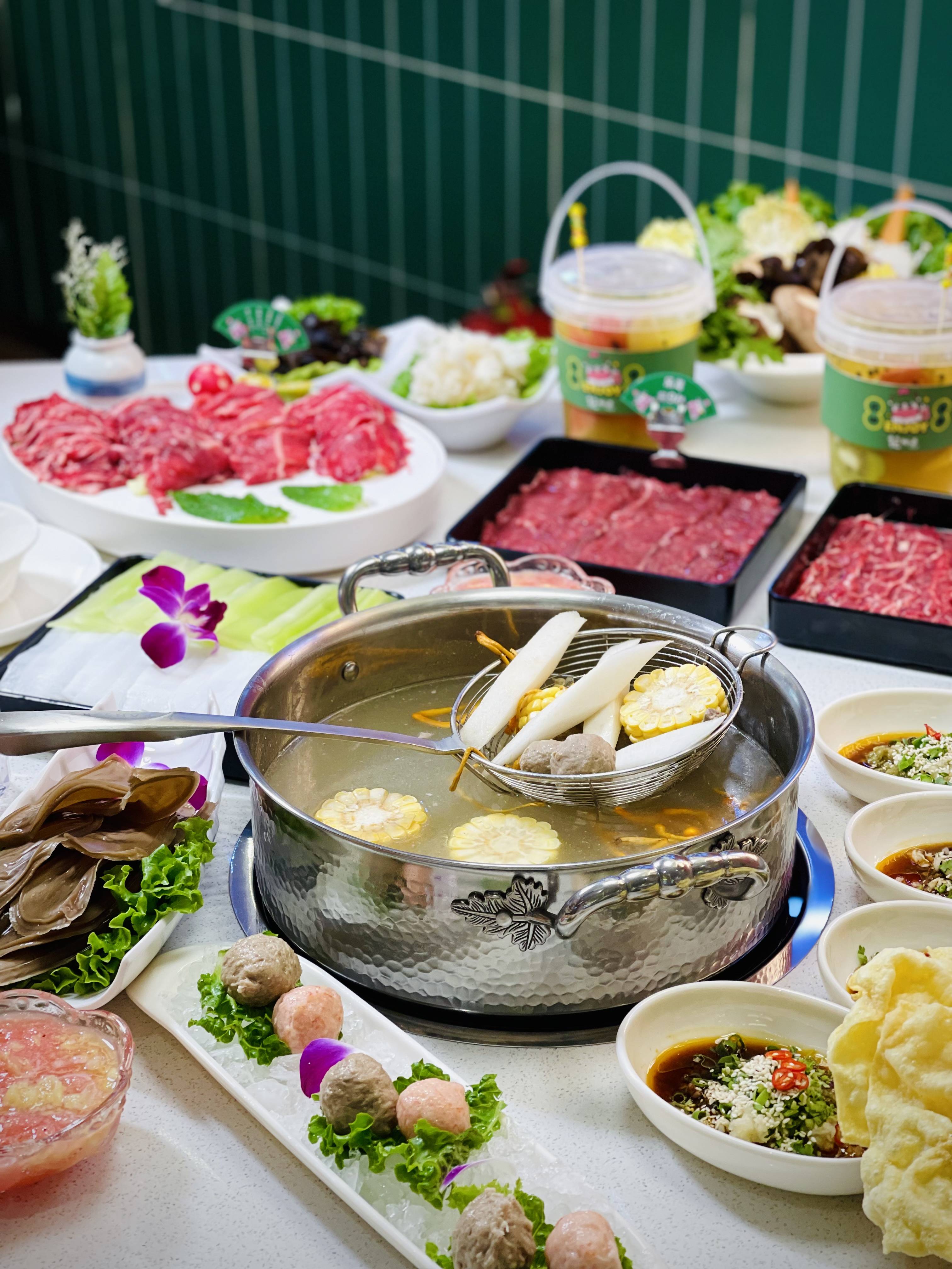 花田煮鲜牛肉火锅 熙地港店重装亮相!_夏天_美味_时尚