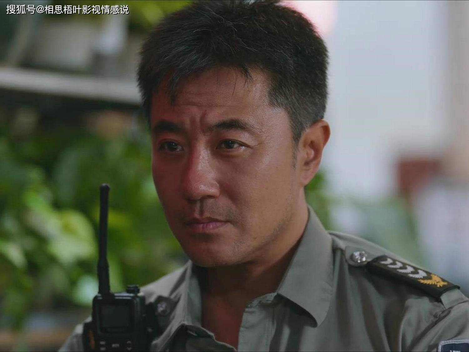 电视剧《警察荣誉》截图很多人都不喜欢曹建军,因为他辜负了周慧和