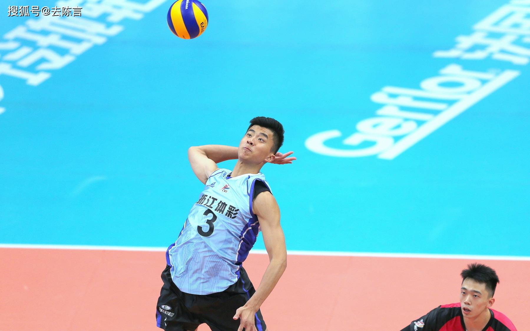 张景胤没想过赢卫冕冠军手机微信群被男排刷屏