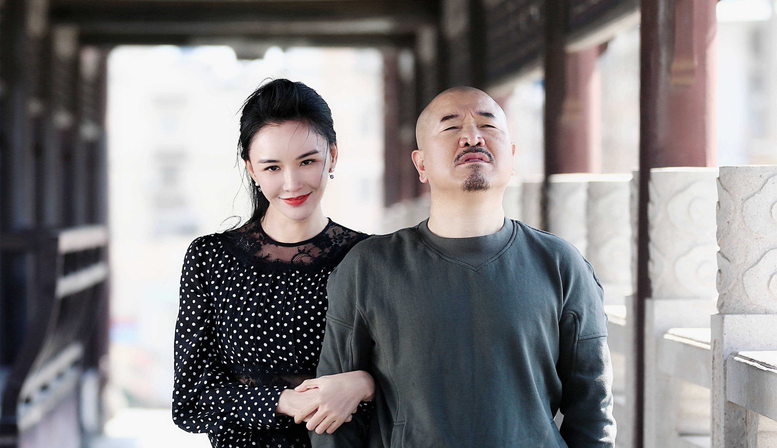 《别逼我动手》上映,莫小奇主演,拿女性身体做看点