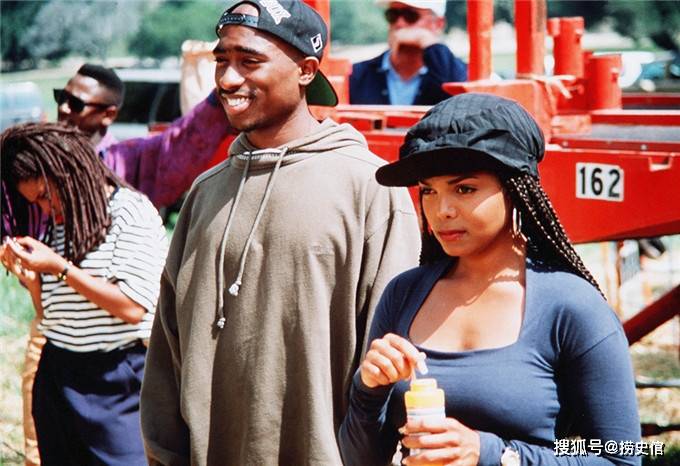 帕克·夏库尔_枪击_电影