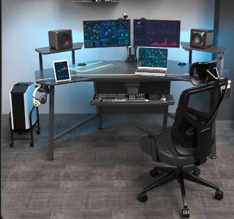 测评实验室现在的电脑桌都这么专业了吗