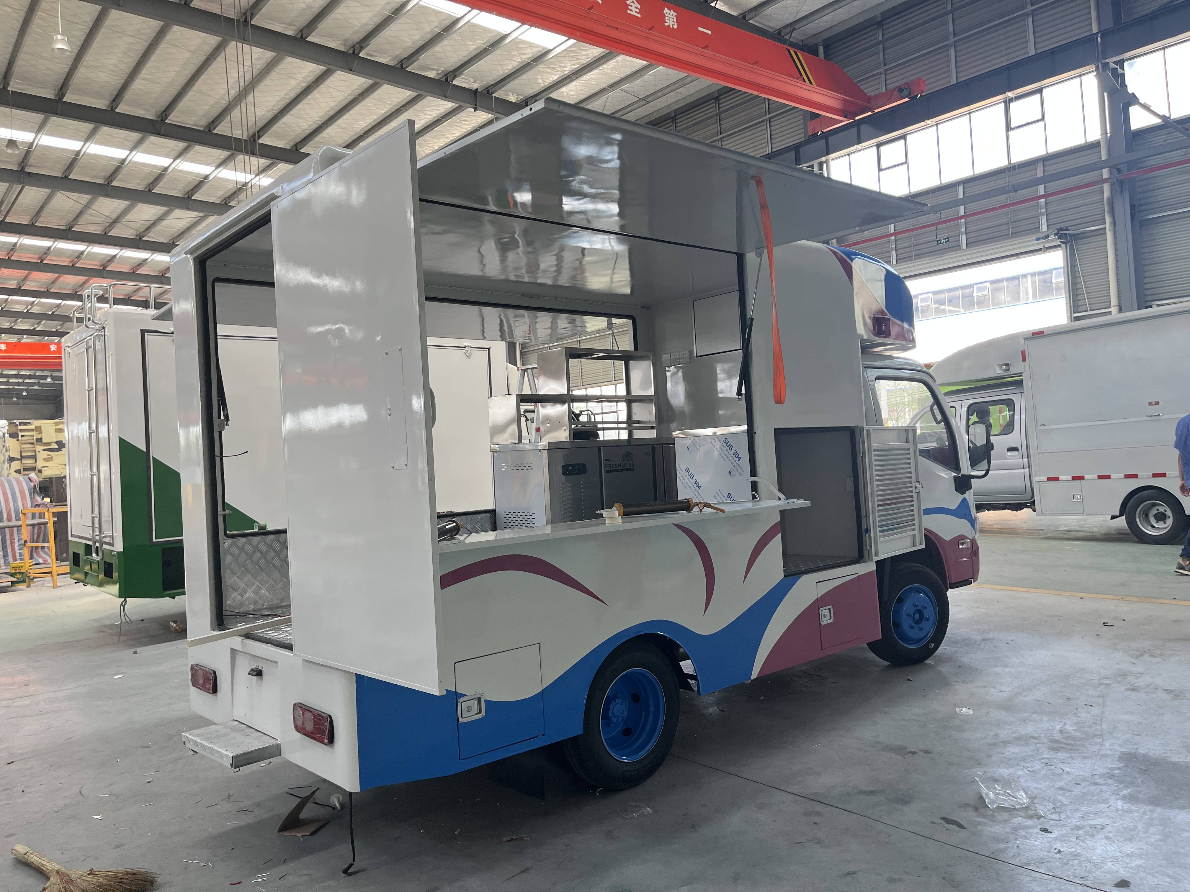 奶茶流动车价格及图片奶茶小吃车价格及图片