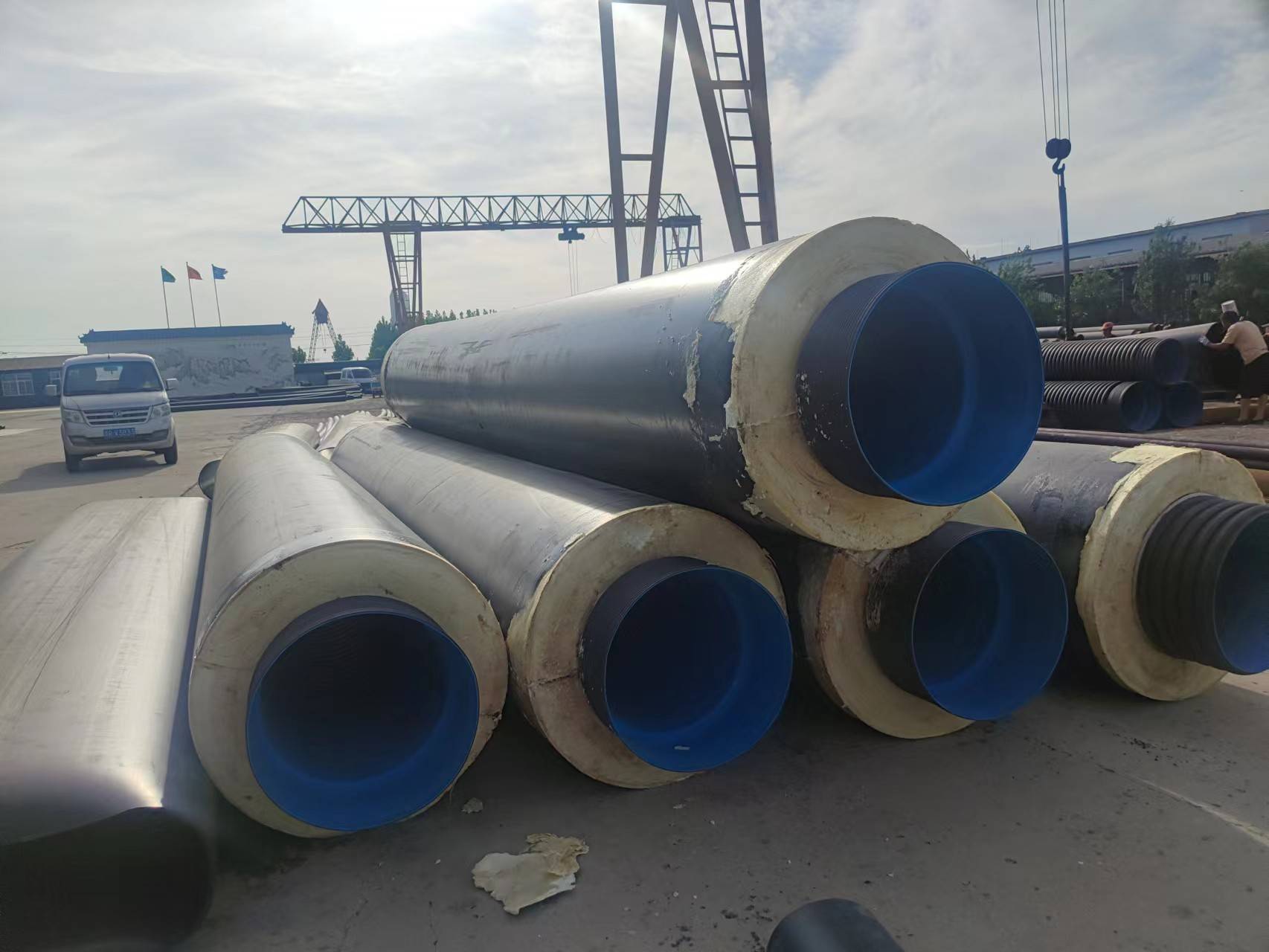 聚氨酯泡沫塑料预制直埋保温管