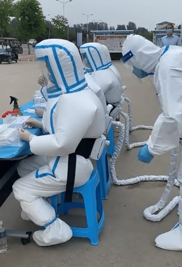 防护服里装空调制冷防护服送风装置制防护服散热送风机有此神器凉快一