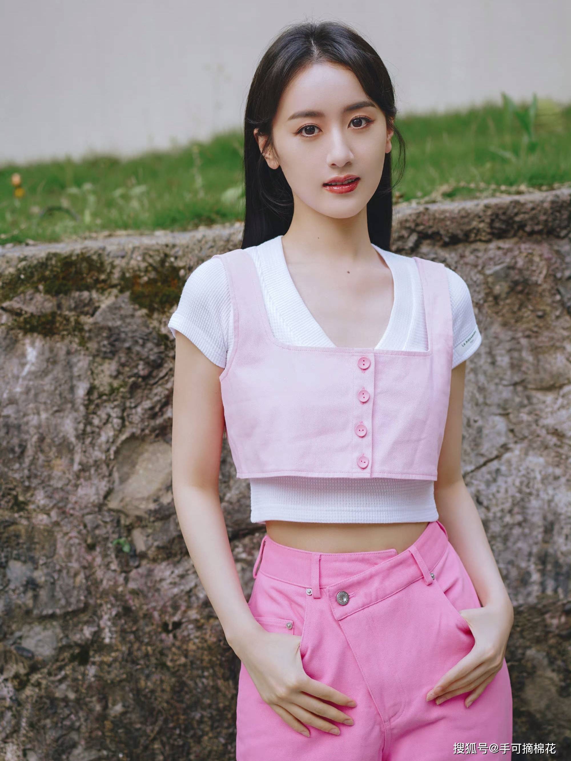 如何看待明星袁冰妍偷税漏税的行为?