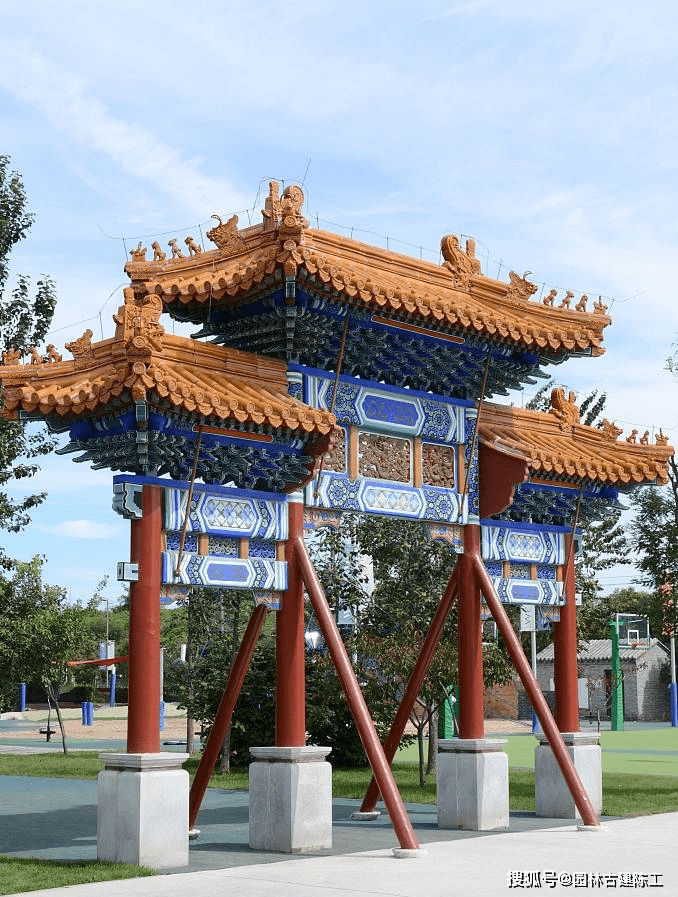 牌楼牌坊木结构制作加工 古建牌楼木材带斗拱安装设计图纸_中国建筑