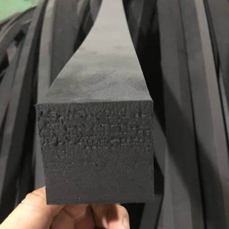 预防措施方法{1}应该在接缝处粘夹橡胶海绵胶条用来止浆的效果,拼缝