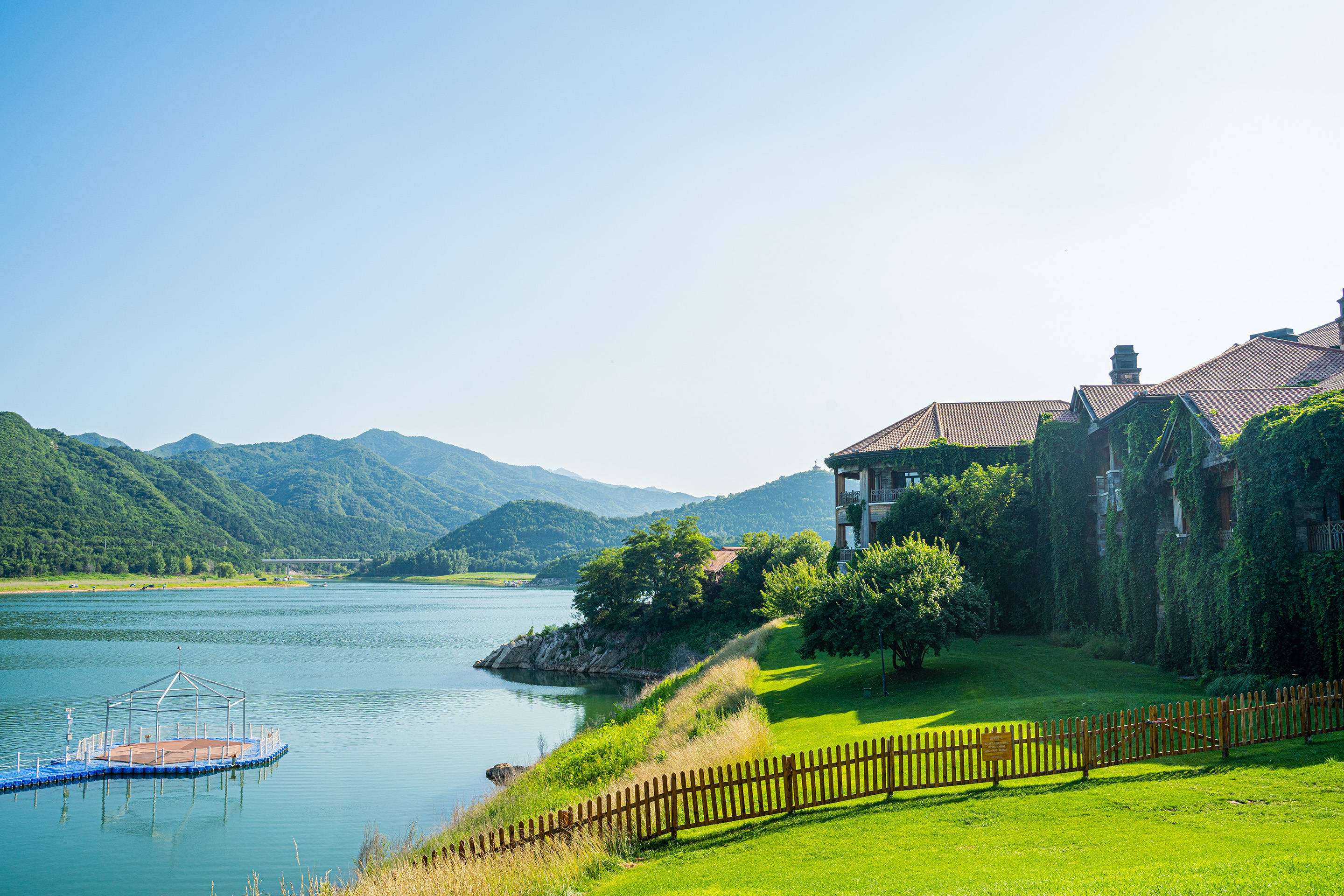 自驾奶爸座驾拿铁dht-phev 夏日玩耍露营在金海湖碧波岛_搜狐汽车