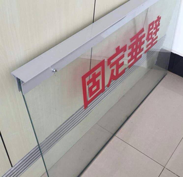 地铁站挡烟垂壁采用哪种材质较好?_分区_区域_站台