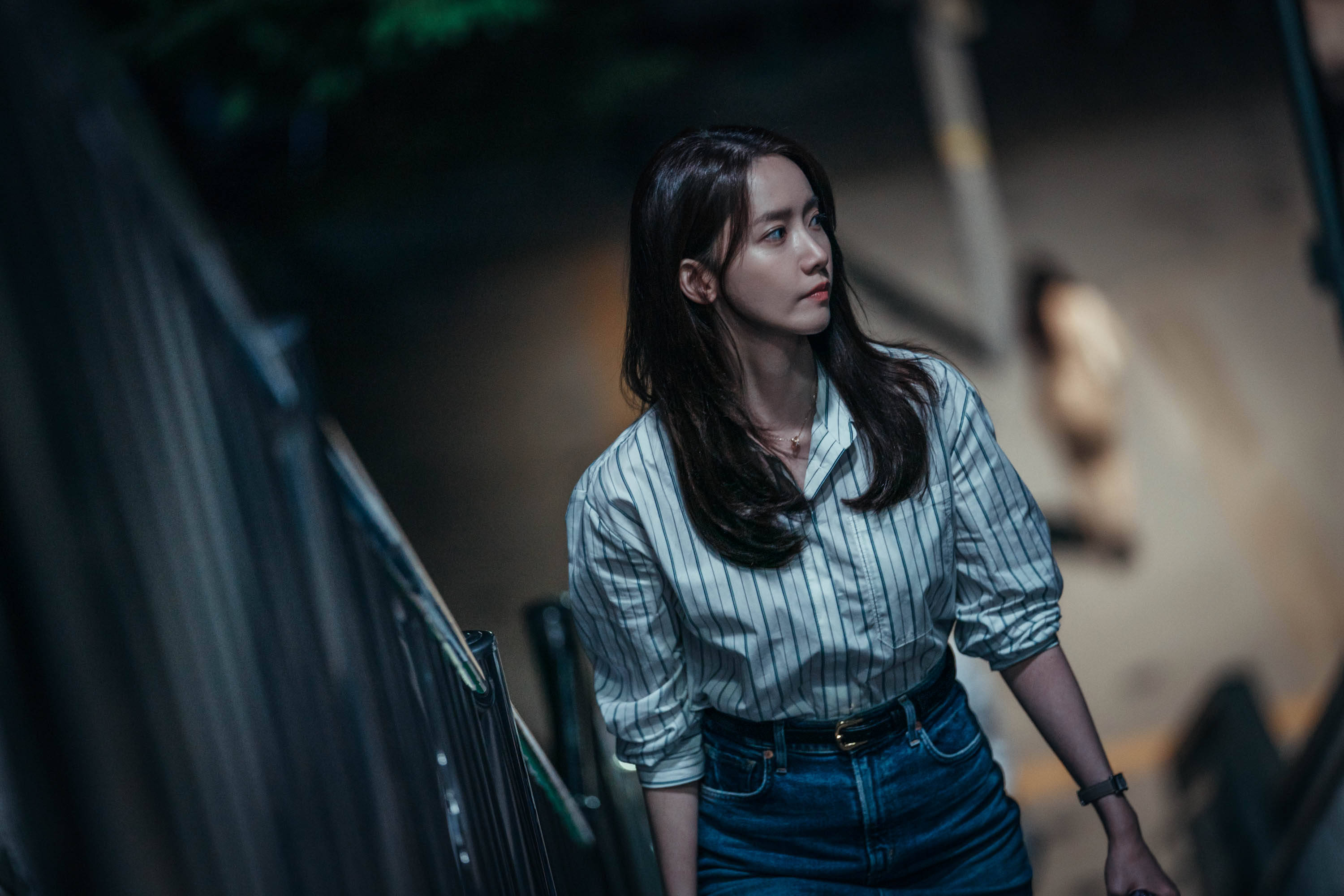 林允儿出演《黑话律师》, 无可挑剔的女主人公,呈现广泛的演技,_电视