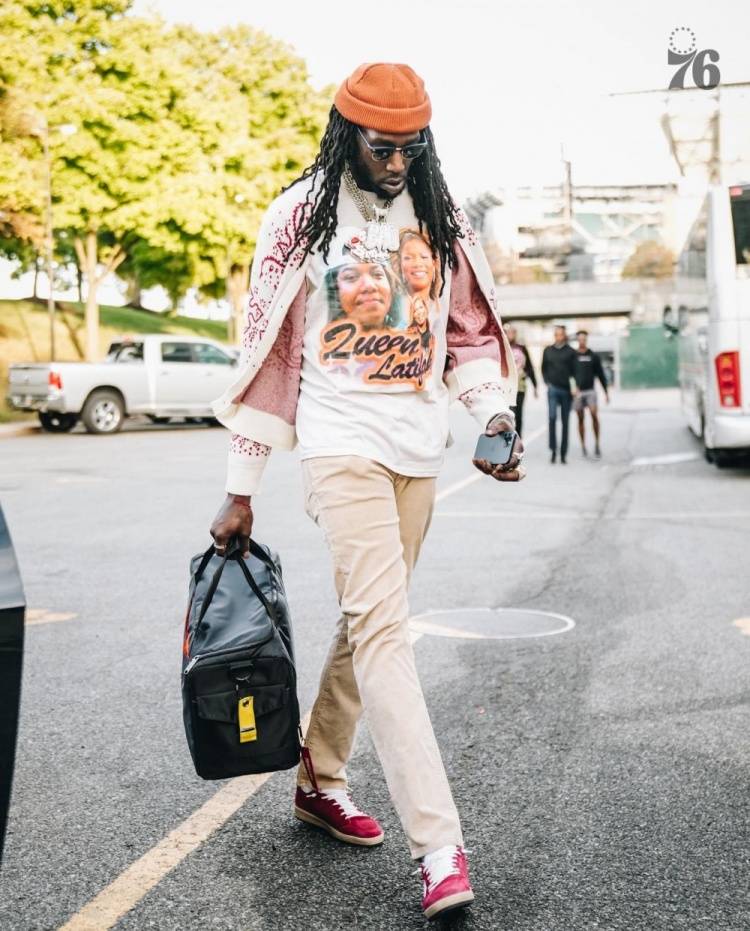 南滩球迷期待季后赛新篇章开启