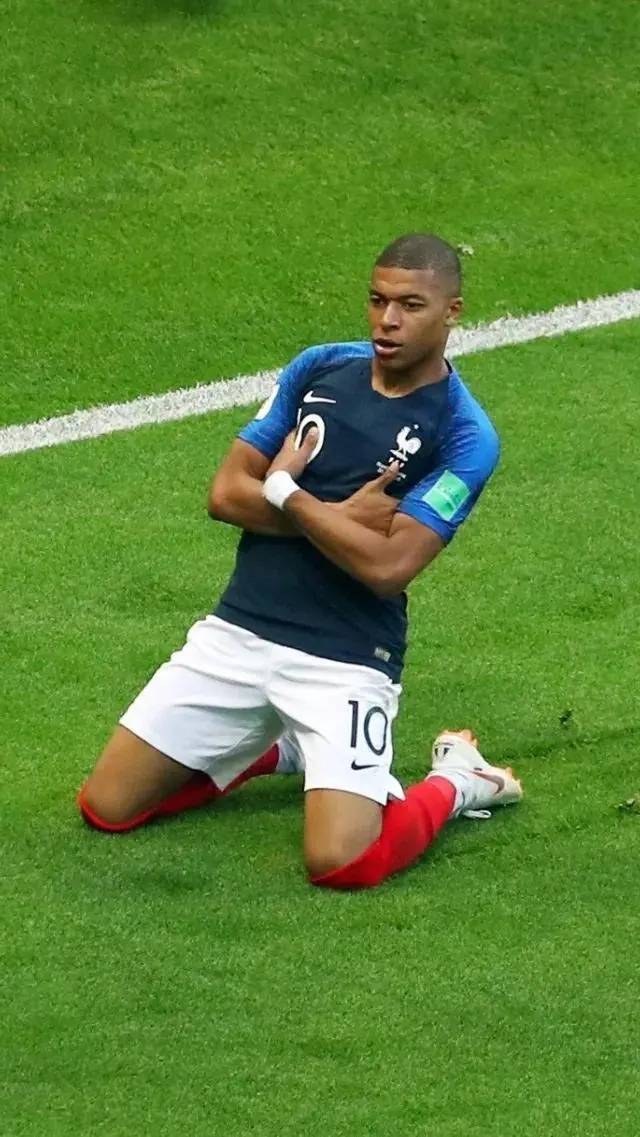 法国现役足球明星图片